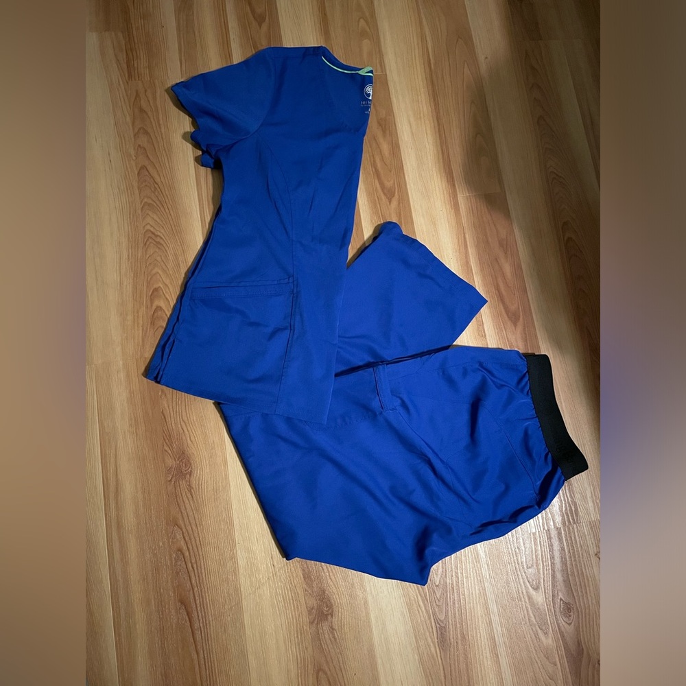 Scrub Set